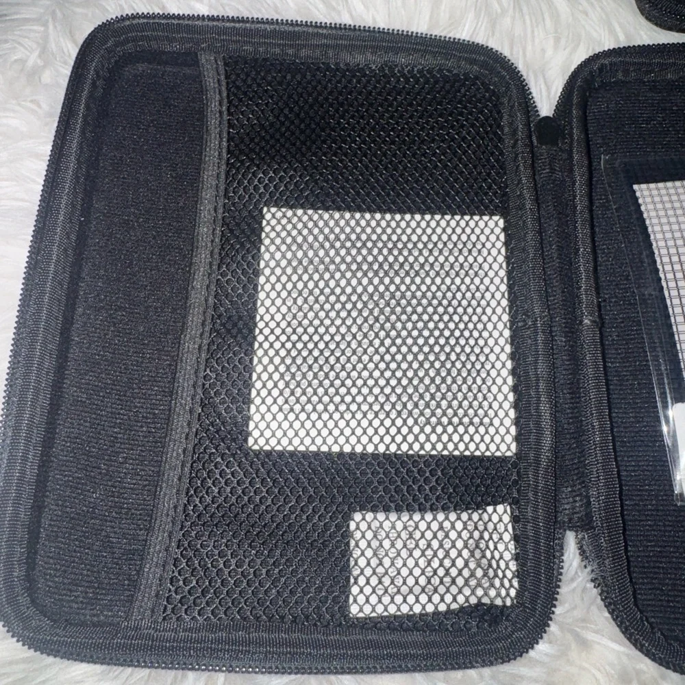 2 Black Carrying Cases